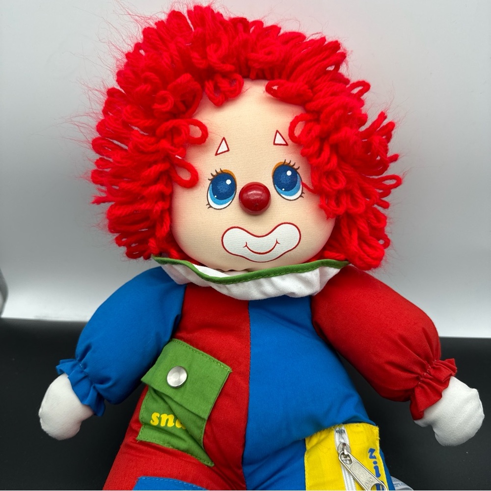 Vintage Amtoy 1983 Teach Me To Dress Clown Doll Plush Zipper Button Snap Tie